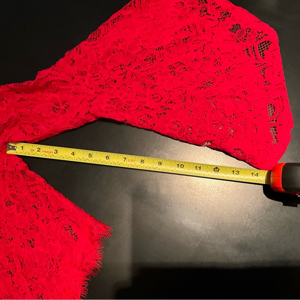 Red blouse - Picture 2 of 3